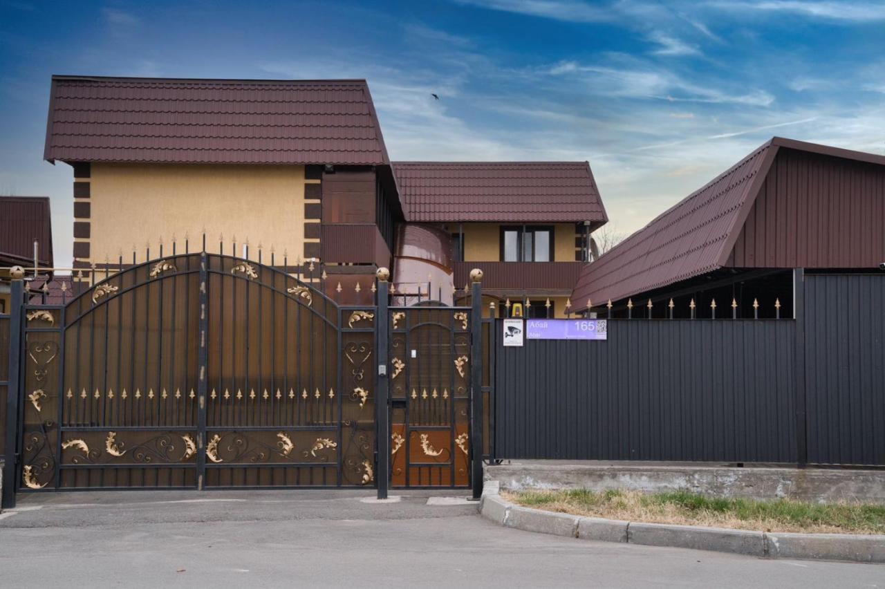"Гостевой Дом Анны" По Улице Абая, 165 Taldyqorghan Exterior foto